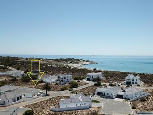 House for sale in Stompneusbaai, Saldanha Bay Local Municipality