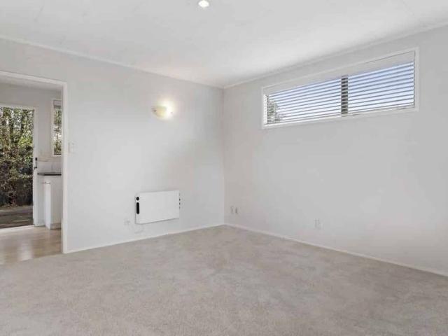 House for rent in Panmure, Oroua County