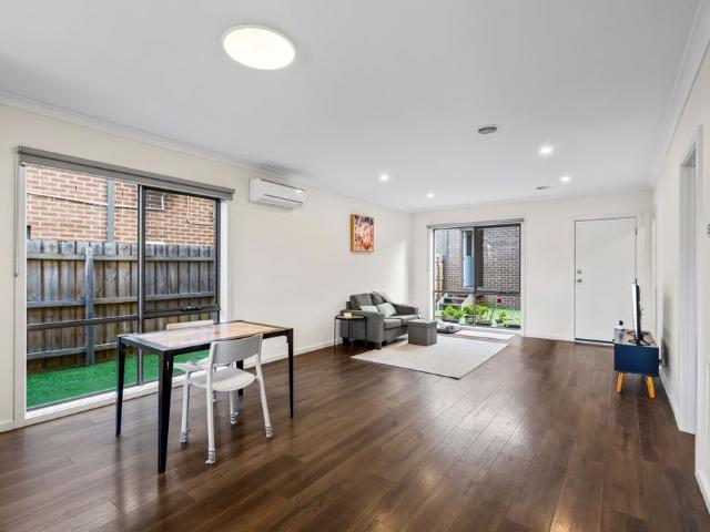 Townhouse for rent in Camerons Creek, Victoria