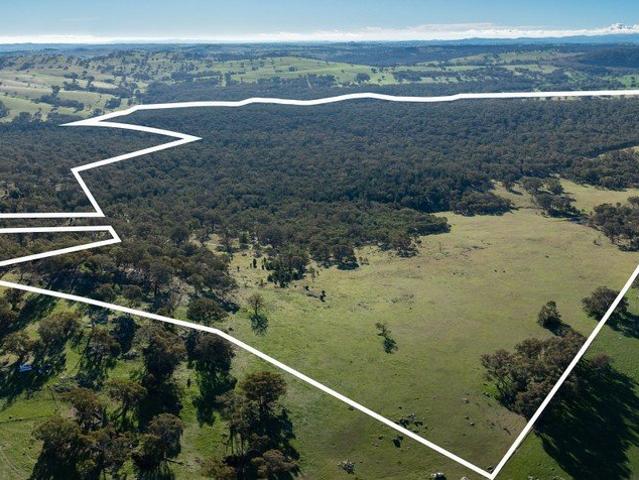 Cottage for sale in Woodstock, New South Wales