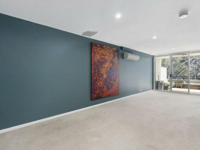 Apartment for rent in Dickson, North Canberra