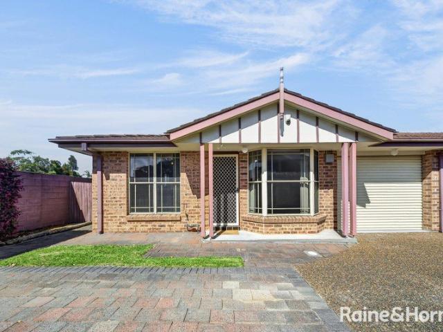 Villa for sale in Ambergate, New South Wales