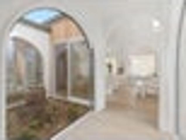 House for sale in Awhitu