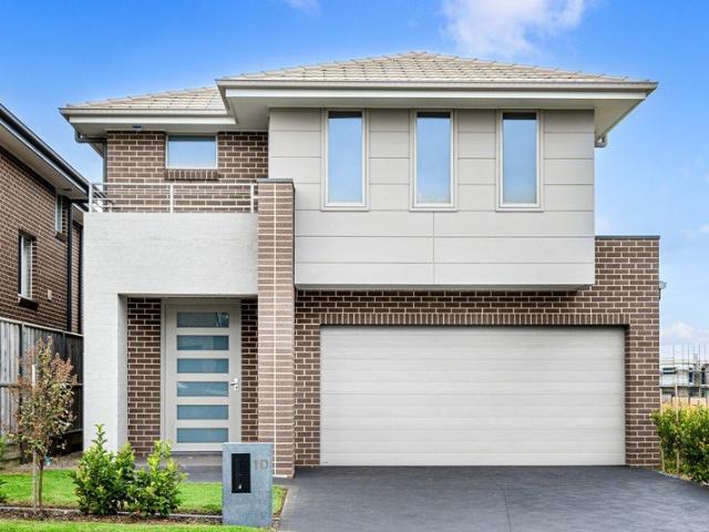 Cottage for sale in Sydney, New South Wales