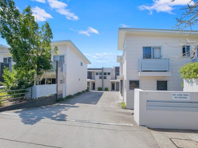 Townhouse for rent in Chermside South, Greater Brisbane