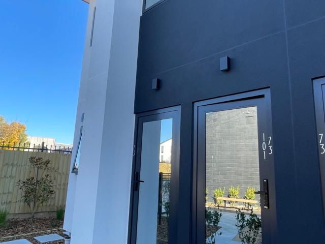 Townhouse for rent in Heathcote, Canterbury