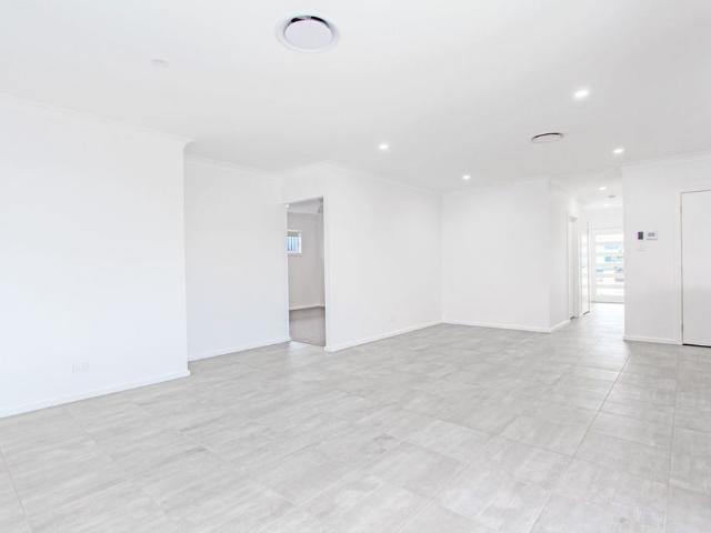 House for rent in Thrumster, New South Wales