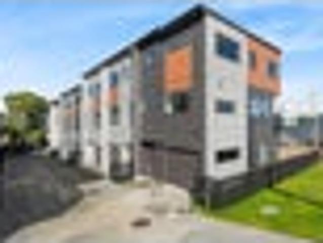Townhouse for sale in Richmond Quarry, Maungakiekie-Tāmaki