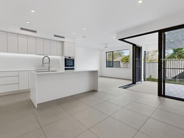 Townhouse for rent in Toombul, Queensland