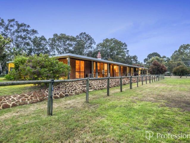 House for sale in Darling Downs, Byford