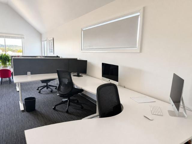 Office for rent in Kings Creek, Queensland
