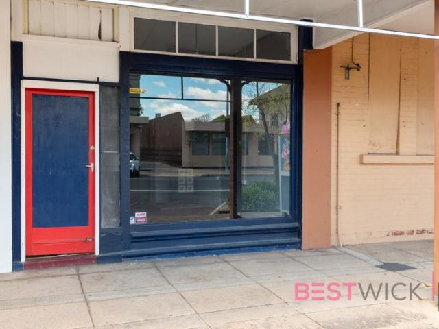 Retail for rent in Blayney