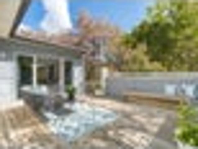 House for sale in Parkwood, Hamilton City