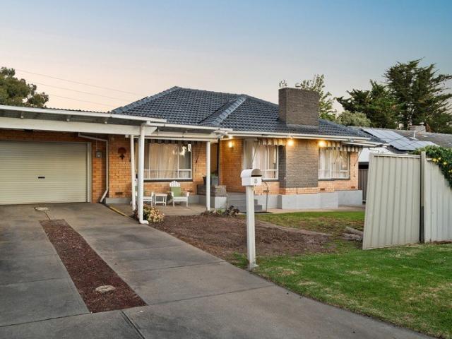 House for sale in Hackham West, Adelaide