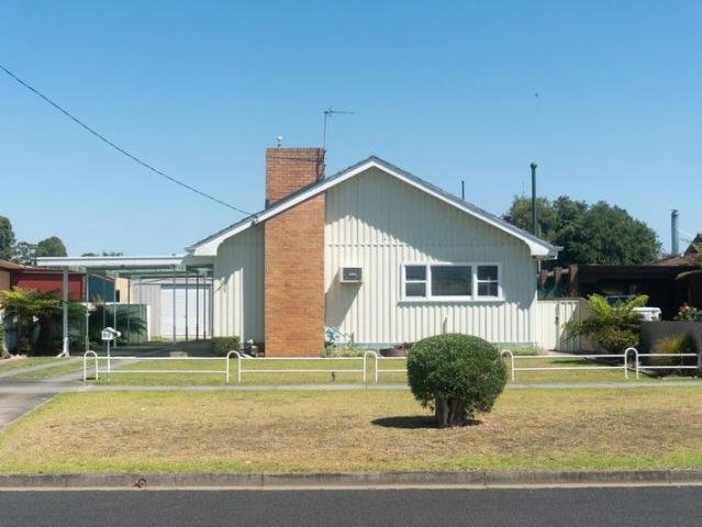House for sale in Bairnsdale, Victoria