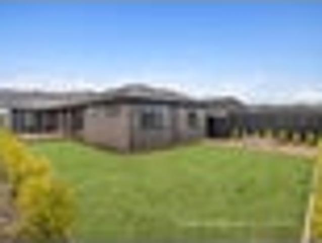House for sale in Otakou