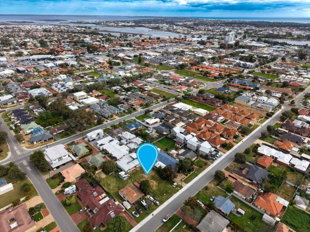 Flat for sale in Parklands, Western Australia