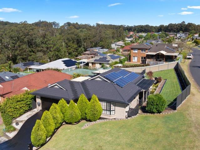 House for sale in Fletcher, Newcastle-Maitland
