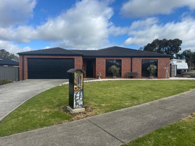 House for rent in Wy Yung, Victoria