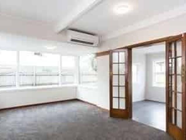 House for rent in Heathcote, Canterbury