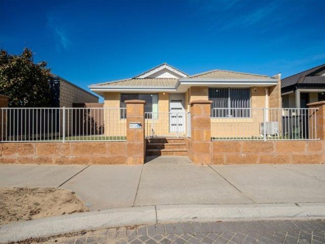 House for rent in Banksia Grove, Western Australia