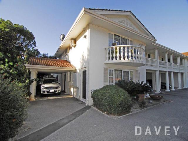 House for rent in Booragoon, Western Australia