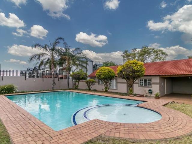 Apartment for sale in Johannesburg