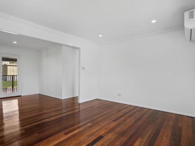 House for rent in Slacks Creek, Greater Brisbane