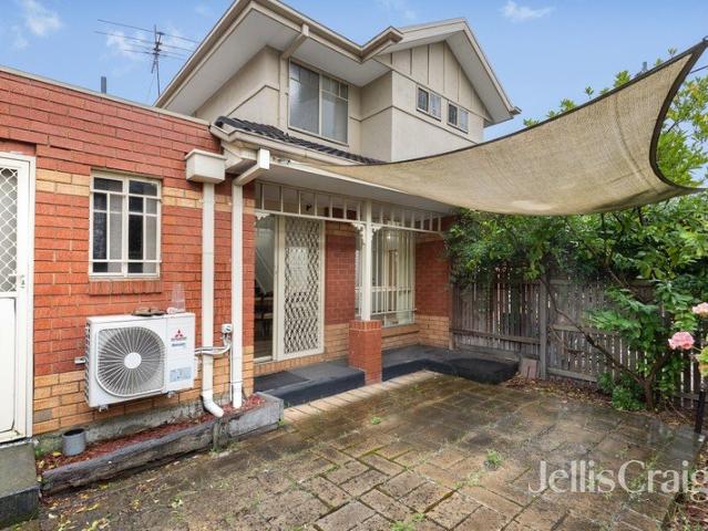 Townhouse for rent in Heidelberg Heights, Melbourne