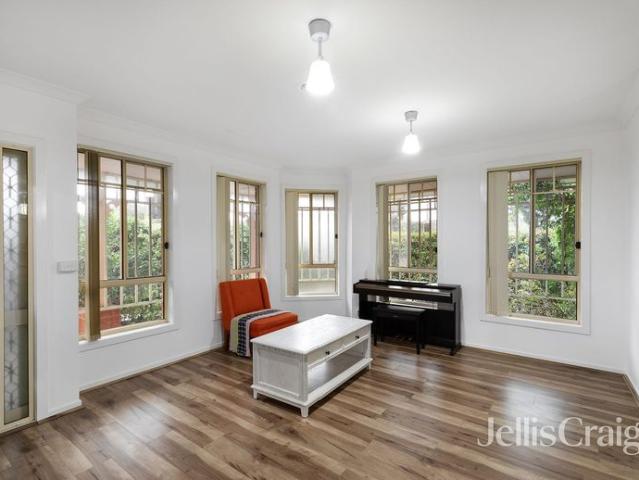 Townhouse for rent in Heidelberg Heights, Melbourne
