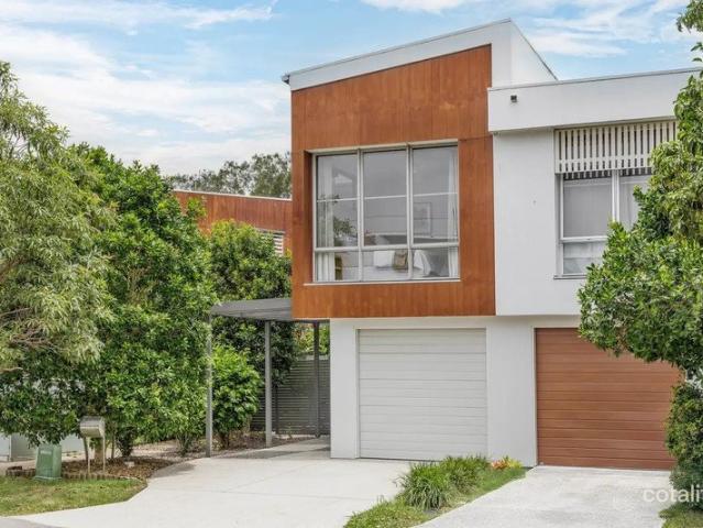 Townhouse for rent in Botanique, Gold Coast City