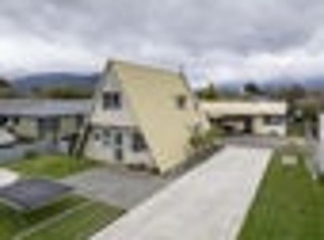House for sale in Te Anau, Fiordland Community