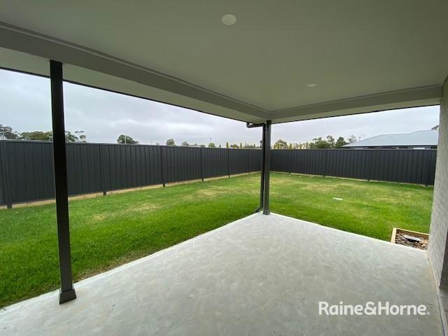 House for rent in Brisbane Grove, New South Wales