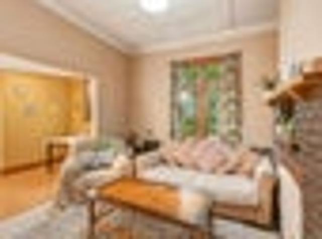 House for sale in Otakou