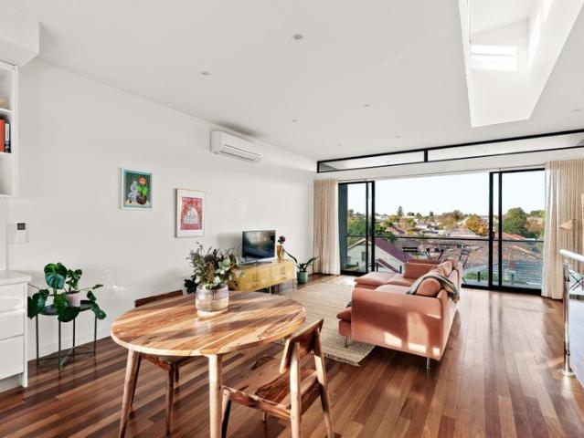 Townhouse for sale in Camerons Creek, Victoria