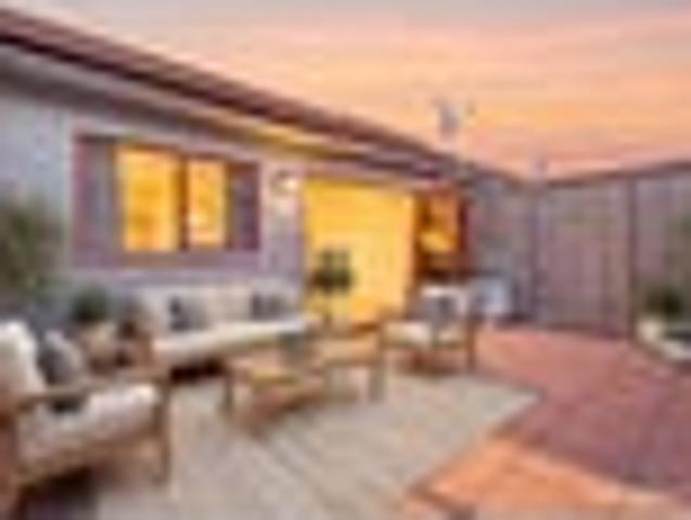 Apartment for sale in Whangaparaoa, Oroua County