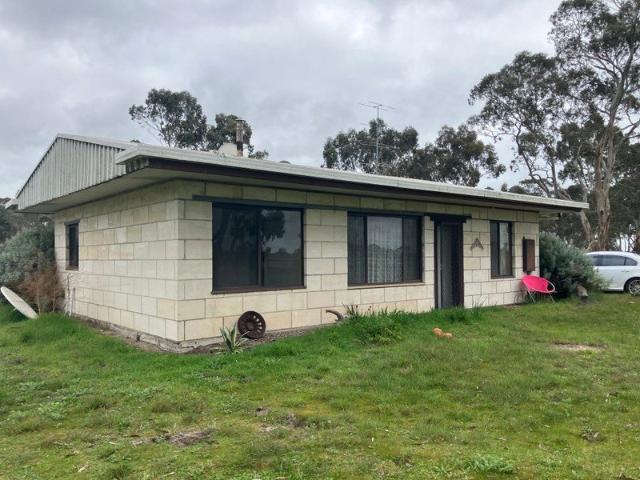 Cottage for sale in Patyah, Shire of West Wimmera