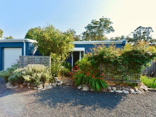 Apartment for sale in Mallacoota, Victoria