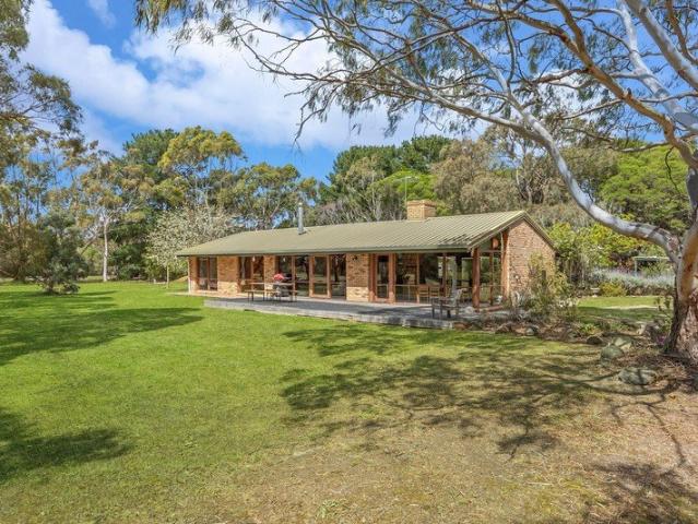 House for sale in Bells Beach, Bellbrae