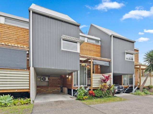 Townhouse for sale in Crescent Head, New South Wales
