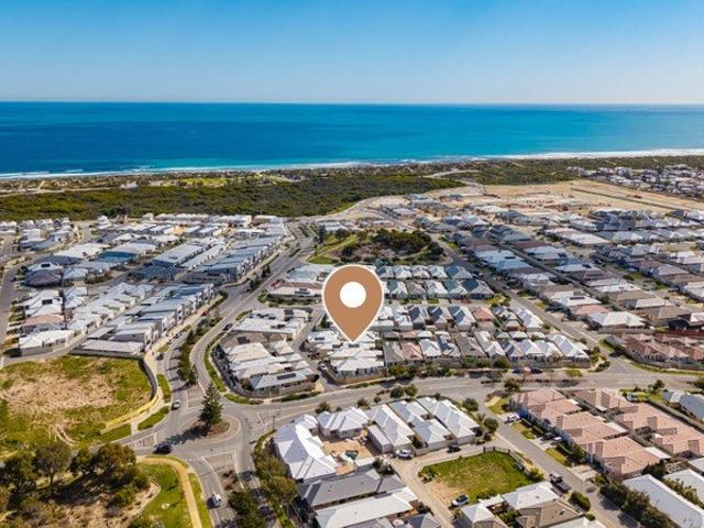 House for sale in Golden Bay, Western Australia