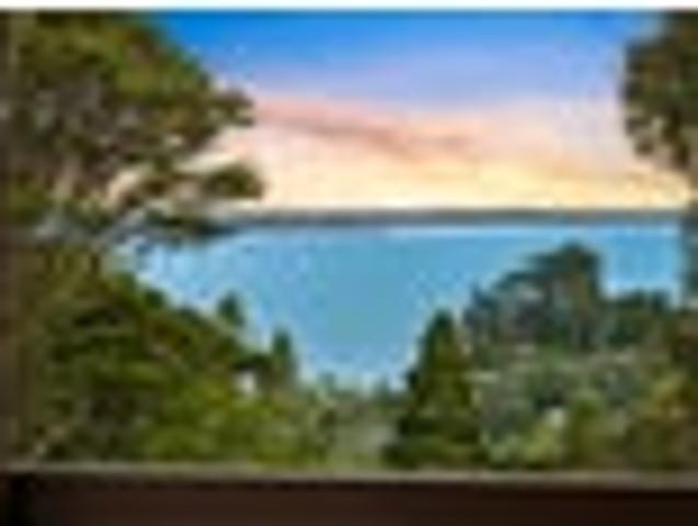 House for sale in Oratia