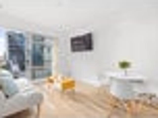 Apartment for sale in Auckland, Oroua County