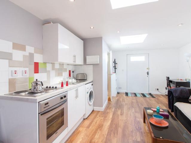 Studio for rent in Preston, Greater London