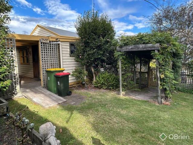 House for rent in Lakes Entrance, Victoria