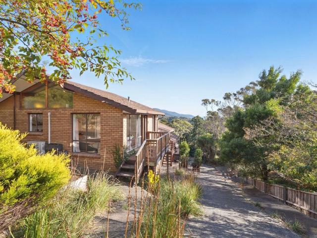 Apartment for sale in Lenah Valley