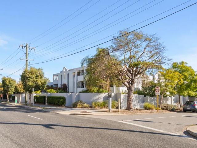 Apartment for rent in Mount Lawley, Western Australia