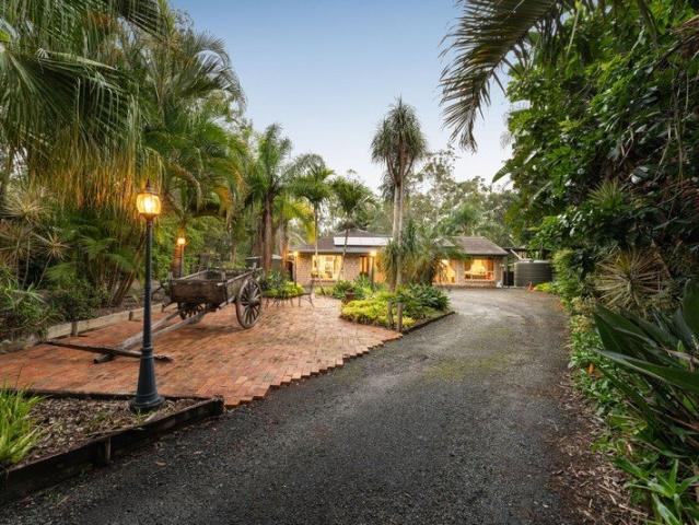 Cottage for sale in Toombul, Queensland