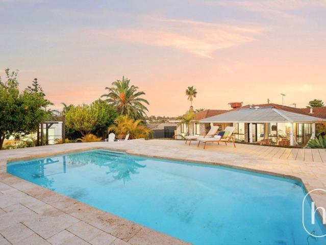 House for sale in Beldon, Western Australia