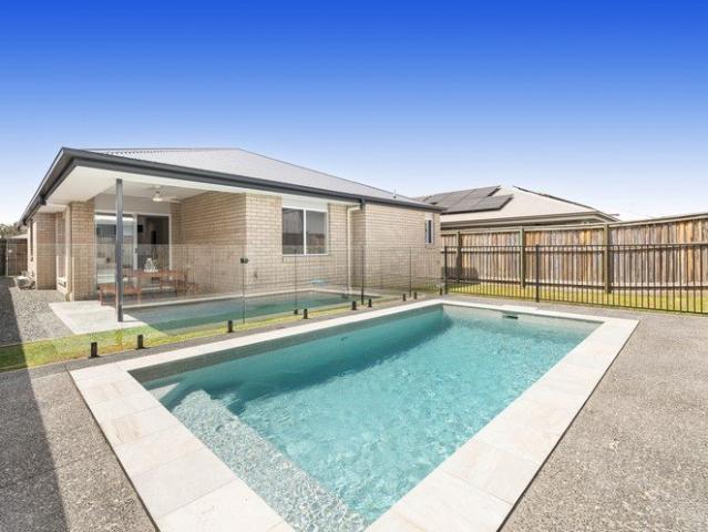 House for sale in Village Green, Sunshine Coast Regional